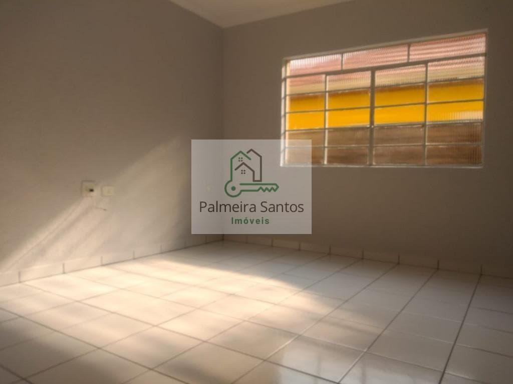 Casa para Venda em São Paulo, Vila Iório, 2 dormitórios, 1 banheiro, 1 vaga