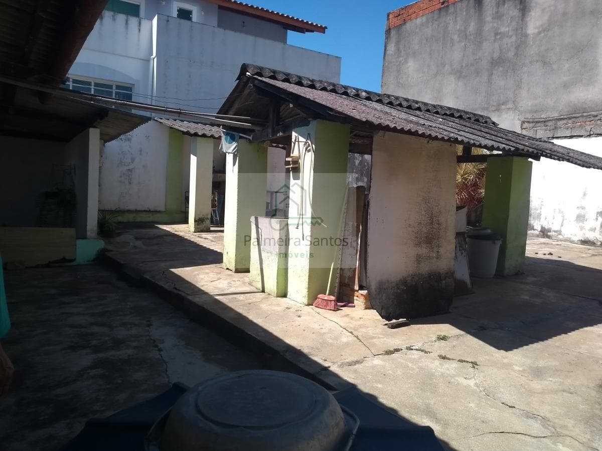 Casa Térrea para Venda em São Paulo, Vila Portuguesa, 3 dormitórios, 1 suíte, 3 banheiros, 6 vagas