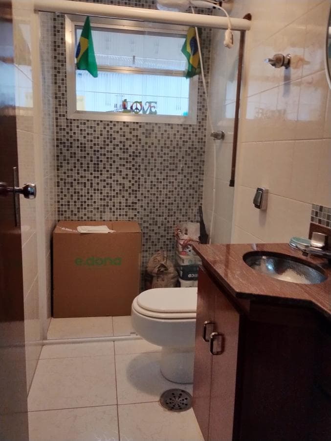 Sobrado para Venda em São Paulo, Vila Iório, 3 dormitórios, 2 banheiros, 2 vagas